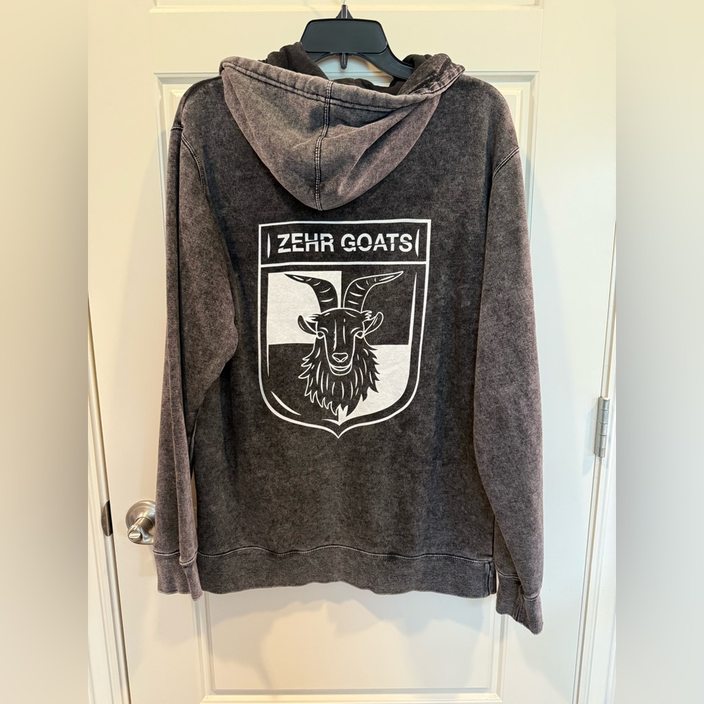 Goat Men’s Pullover Black Enzyme Wash Super Soft Fleece Hoodie, Size M